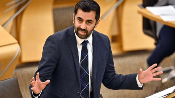 Bunun da adı Müslüman! İskoçya'nın ilk Müslüman başbakanı Yusuf’tan tuhaf sözler! Yazıklar olsun sana