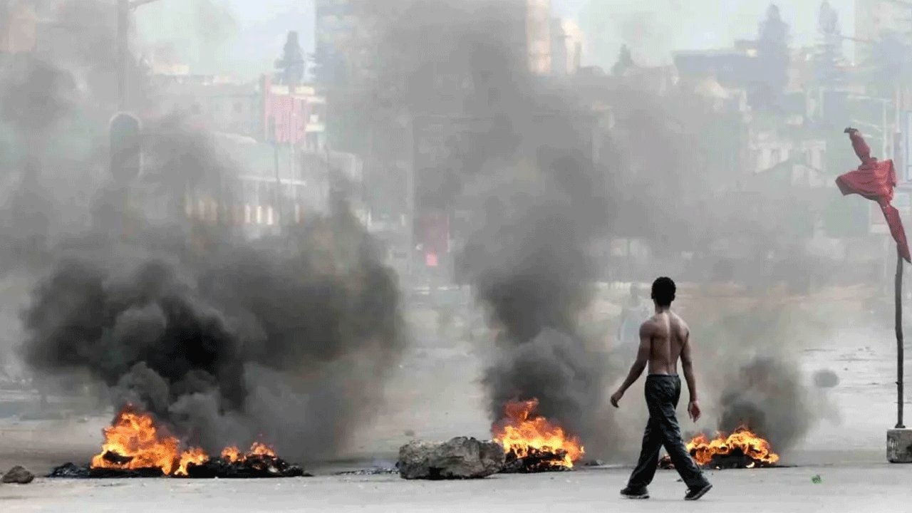 Foto - Bünyeleri seçimi kaldıramadı: Çıkan isyanda 33 kişi öldü!
