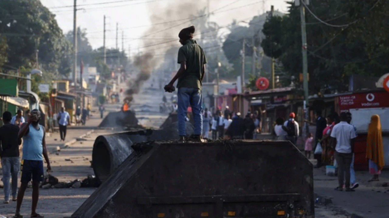 Foto - Bünyeleri seçimi kaldıramadı: Çıkan isyanda 33 kişi öldü!