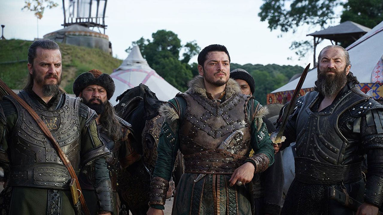 Foto - Burak Özçivit bir anda ayrılmıştı! Kuruluş Osman dizisinin ismi değişti