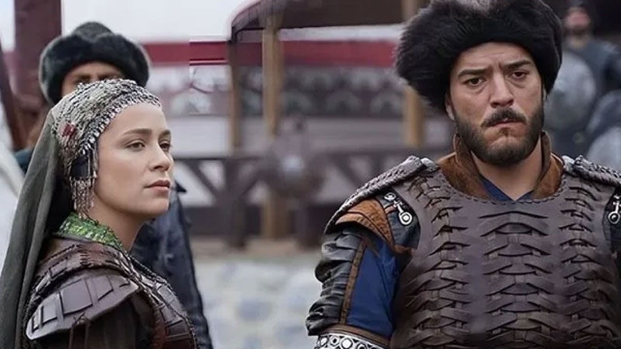 Foto - Burak Özçivit bir anda ayrılmıştı! Kuruluş Osman dizisinin ismi değişti