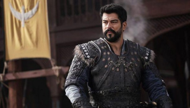 Foto - Burak Özçivit'ten Kuruluş Osman'la ilgili flaş açıklama! 'Yeni sezonda...'