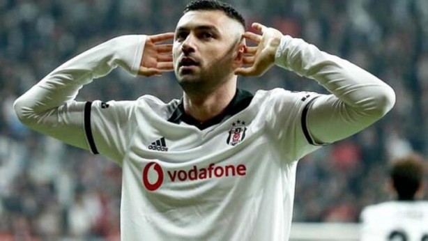 Foto - Burak Yılmaz, tepki gelince Çinlilerden özür diledi