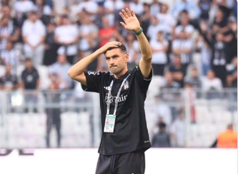 Foto - Burak Yılmaz giderayak Beşiktaş'ı karıştırdı! Taraftarlar çileden çıktı