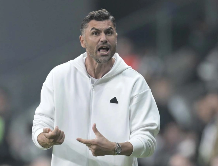 Burak Yılmaz giderayak Beşiktaş'ı karıştırdı! Taraftarlar çileden çıktı