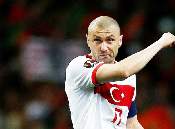 Foto - Burak Yılmaz Türkiye'ye dönüyor! Yeni takımı belli oldu... Gol makinası bombayı bıraktı: 