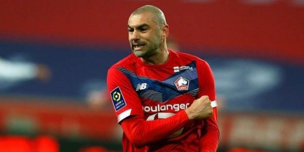Burak Yılmaz yeni takımına imzayı atıyor! Türk futbol tarihine geçecek