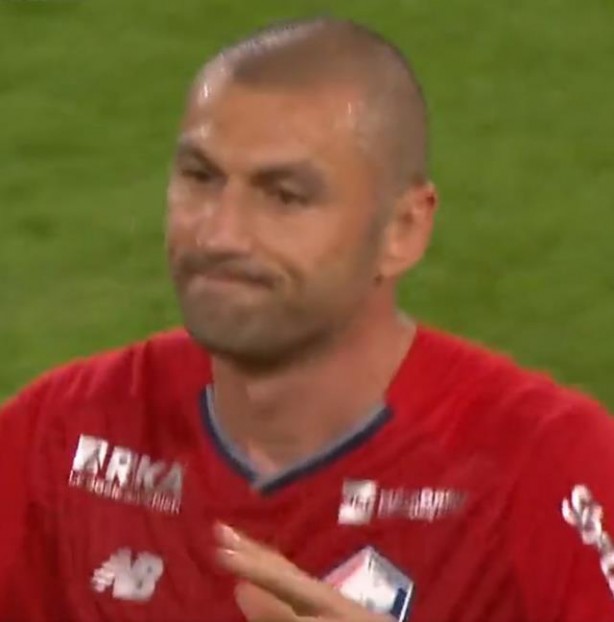 Burak Yılmaz'a alkış tufanı