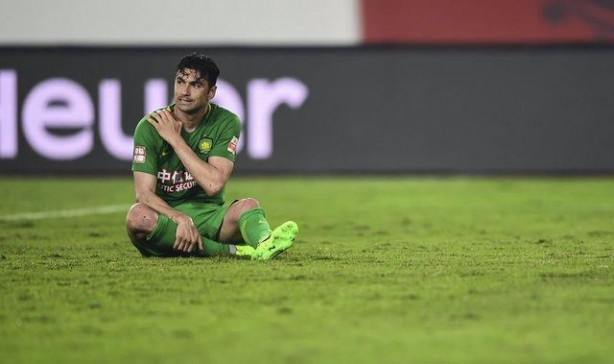 Foto - Burak Yılmaz'a dinsel ırkçılık yapıldı!