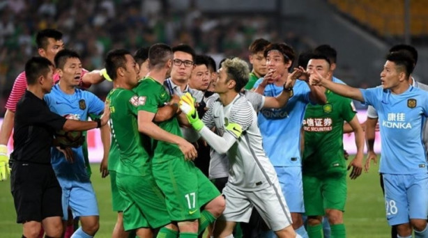  Burak Yılmaz'a dinsel ırkçılık yapıldı!