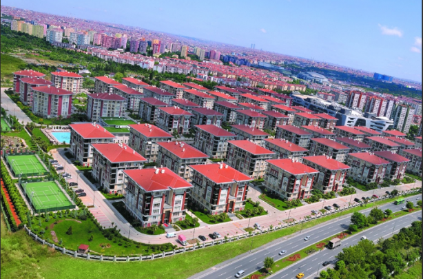 Foto - Buralarda evi, arsası olanlar yaşadı! Başlarına şimdiden talih kuşu kondu