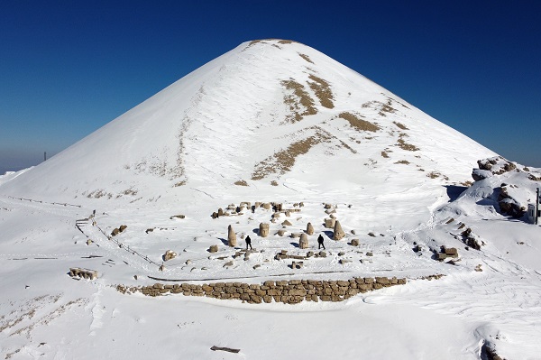 Foto - Buram buram tarih kokan kent: Adıyaman