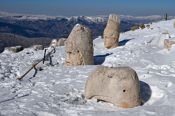 Foto - Buram buram tarih kokan kent: Adıyaman