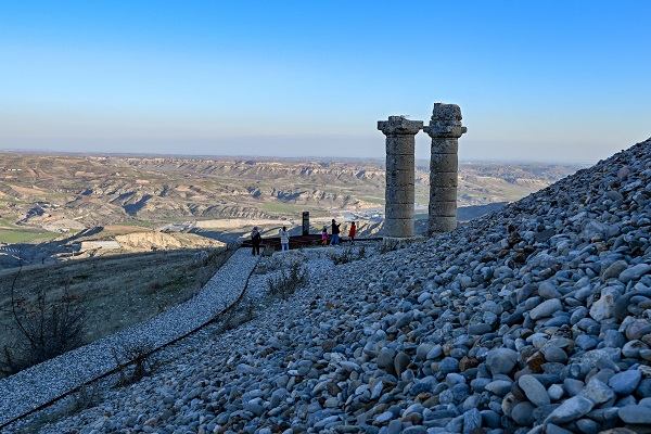 Foto - Buram buram tarih kokan kent: Adıyaman