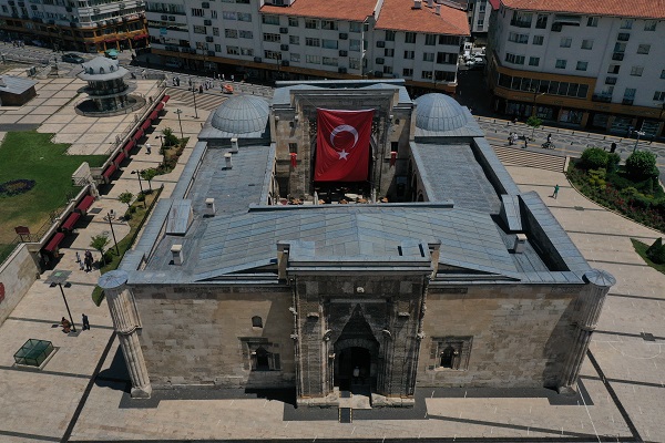 Foto - Buram buram tarih kokan şehir: Sivas