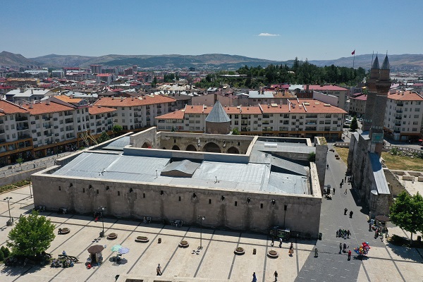 Foto - Buram buram tarih kokan şehir: Sivas