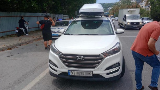 Foto - Burası Antalya! Rus ve Ukrayna plakalı araçlarla büyük çakallık