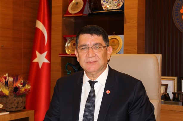 Foto - Burası Antalya! Rus ve Ukrayna plakalı araçlarla büyük çakallık