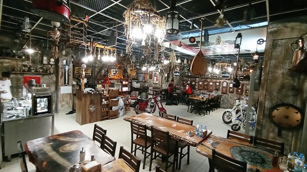 Foto - Burası antikacı değil çorbacı