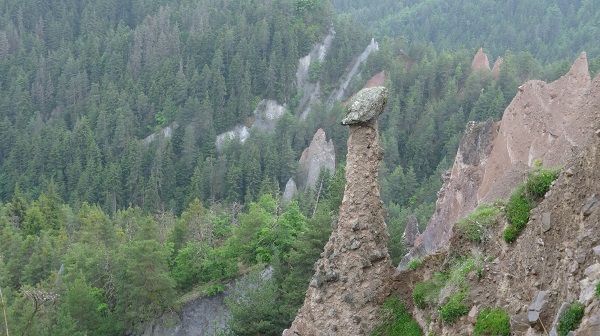 Foto - Burası Kapadokya değil! Peribacaları nefes kesiyor