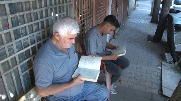 Foto - Burası kütüphane değil fırın