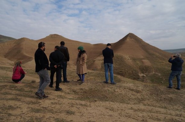 Foto - Burası Mısır değil Türkiye! O ilimizdeki piramitleri gören hayrete düşüyor: İçerisi gizemli tünellerle dolu