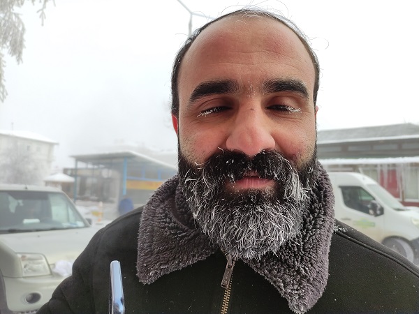 Burası Sibirya değil Ardahan! -31 derecede kirpikleri kaşları dondu