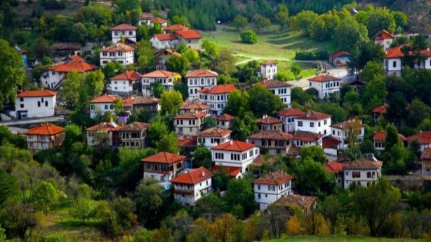 Foto - Burası Türkiye’nin İtalya’sı! Ne Muğla ne İzmir… Ruslar, Antalya’yı bırakıp oraya akın etmeye başladı bile
