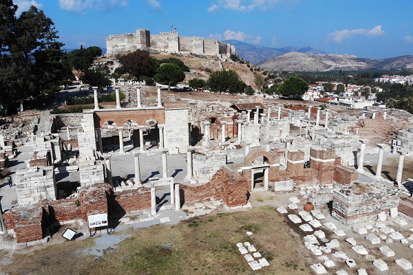 Foto - Burası Yuhanna İncili’nin yazıldığı yer 