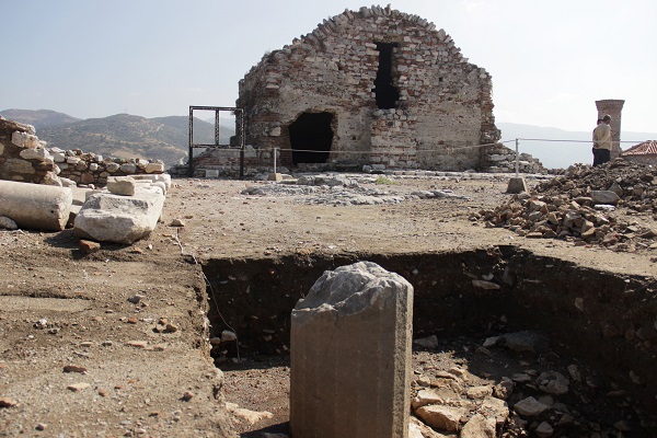 Foto - Burası Yuhanna İncili’nin yazıldığı yer 