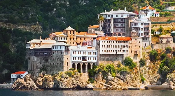 Foto - Buraya asla kadın giremiyor! Kadınların girmesinin yasak olduğu o ada