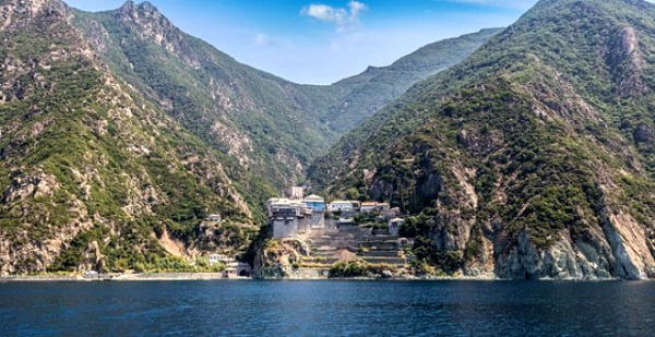 Foto - Buraya asla kadın giremiyor! Kadınların girmesinin yasak olduğu o ada