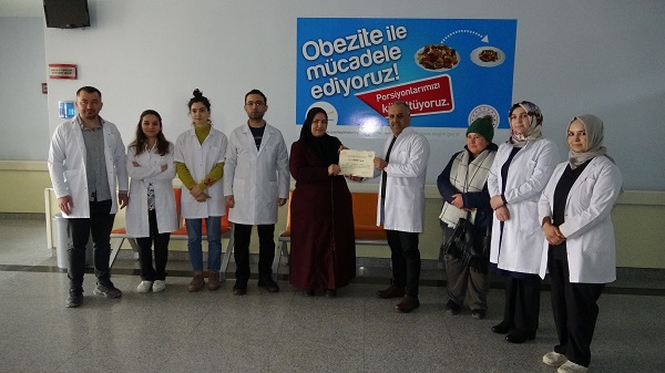 Foto - Buraya gelen herkes kilo veriyor! Toplam 3 ton kiloyu bu yöntemle verdiler