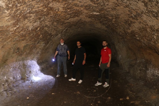 Foto - "Buraya gelenler bizden habersiz kesinlikle girmesin" Binlerce yarasaya ev sahipliği yapıyor!