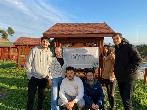 Burhaniye’de üniversiteli gençlerden örnek bir proje daha