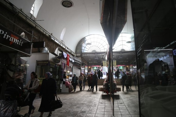 Bursa Kapalıçarşı'dan eşsiz görüntüler