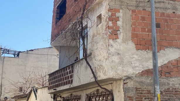 Foto - Bursa'da 26 yaşındaki genç evde ölü bulundu