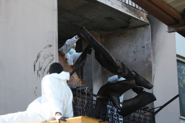 Foto - Bursa'da anne ile 8 çocuğun öldüğü evde çalışma sürüyor