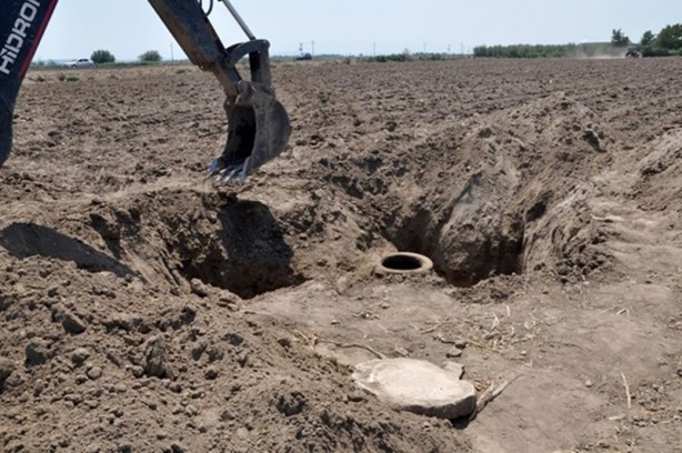 Foto - Bursalı çiftçi 1500 yıllık küp buldu