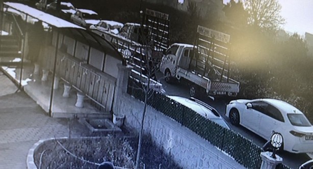 Foto - Bursa'da cuma namazı çıkışı silahlı saldırı!