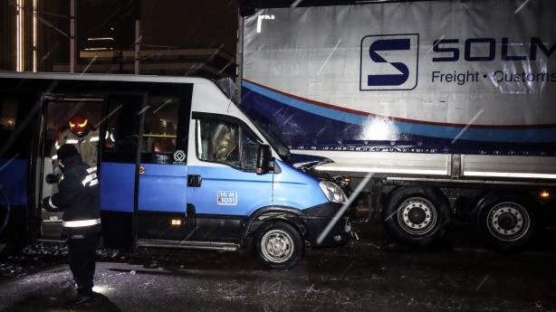 Foto - Bursa'da faciadan dönüldü! Yaralılar var