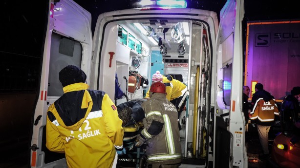Bursa'da faciadan dönüldü! Yaralılar var
