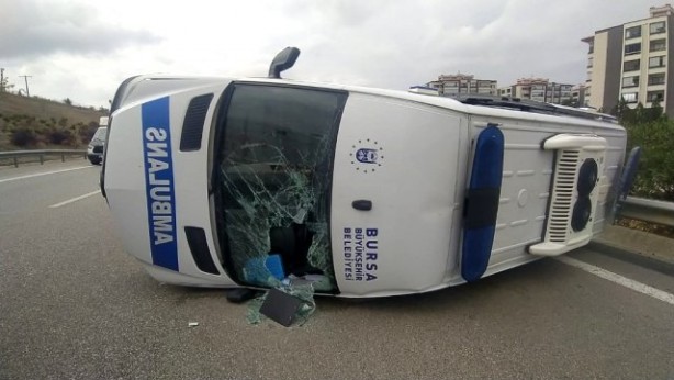 Foto - Bursa'da faciadan dönüldü! Yaralılar var