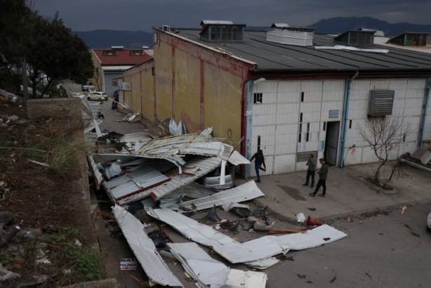 Foto - Bursa'da felaket! Her yer savaş alanına döndü