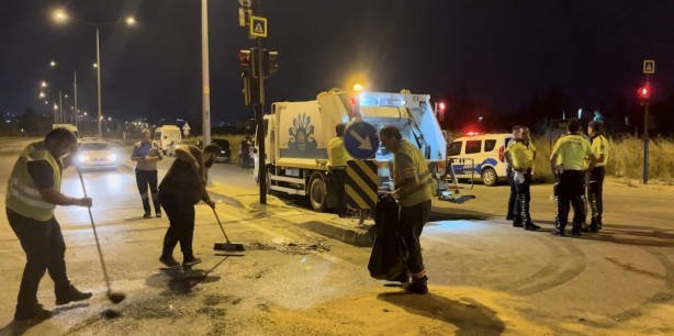 Foto - Bursa’da işçileri taşıyan servis ile kamyonet çarpıştı: 8 yaralı