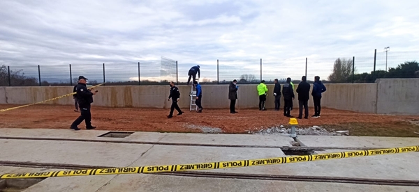 Foto - Edinilen bilgiye göre, Aralık ayının 7’sinde Kocaeli Başiskele polis merkezine kayıp ihbarı yapılan akli dengesi yerinde olmayan Mert Seyhan’ın (23) cansız bedeni Bursa’da bulundu.