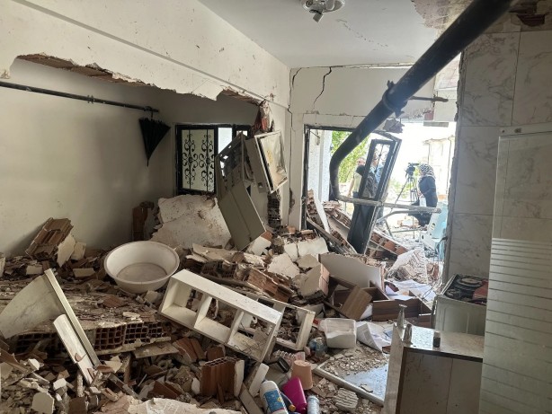 Bursa’da kiracı evi havaya uçurdu! Ev sahibi konuştu… Neler olmuş neler…