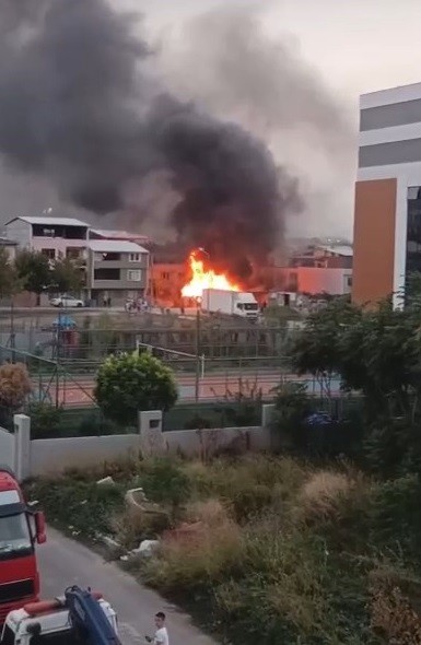 Bursa’da korkutan yangın