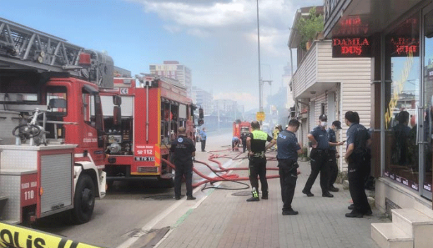 Foto - Korkutan yangın! Evler küle döndü