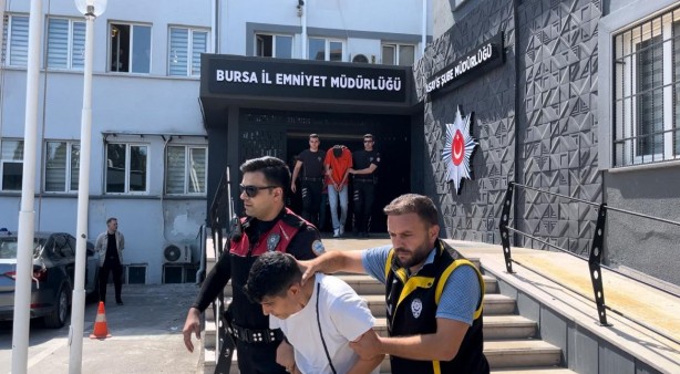 Foto - Bursa’da şehir magandası 10 kişi adliyeye sevk edildi